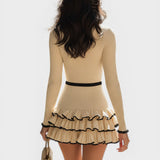Laia™ | Vestido de punto ajustado con volantes