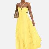Vestido Maxi con Cuello Halter Plisado y Detalle de Espalda Abierta