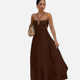 Vestido Maxi con Cuello Halter Plisado y Detalle de Espalda Abierta