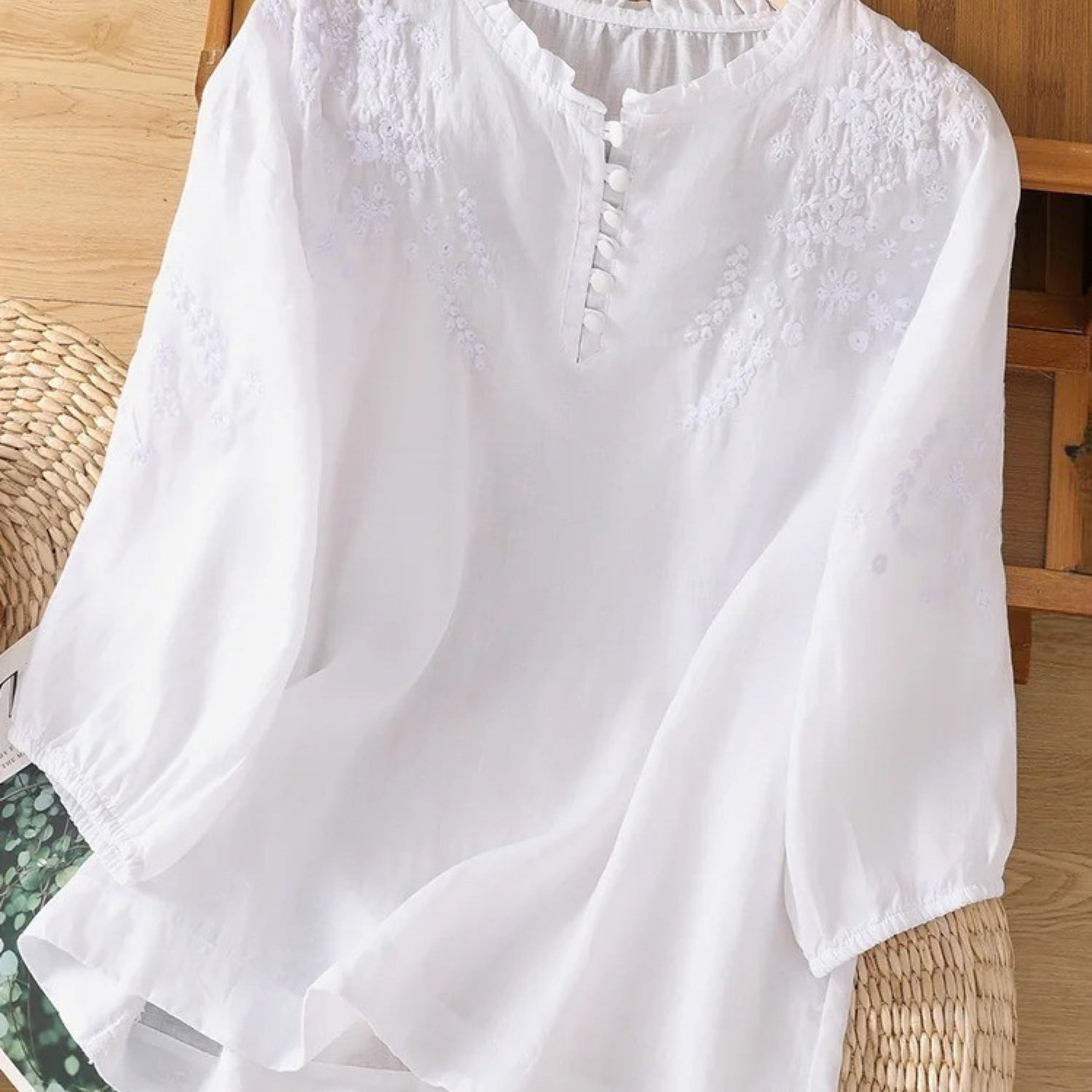 Kissina | Blusa de algodón y lino bordada