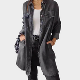 Camisa de mezclilla de manga larga con cuello clásico