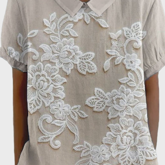 Blusa con cuello Lily
