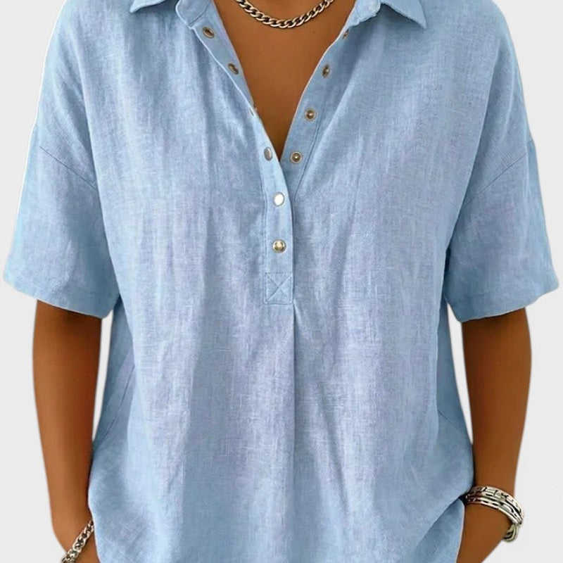 Noelia™ | Blusa con cuello y botones elegantes