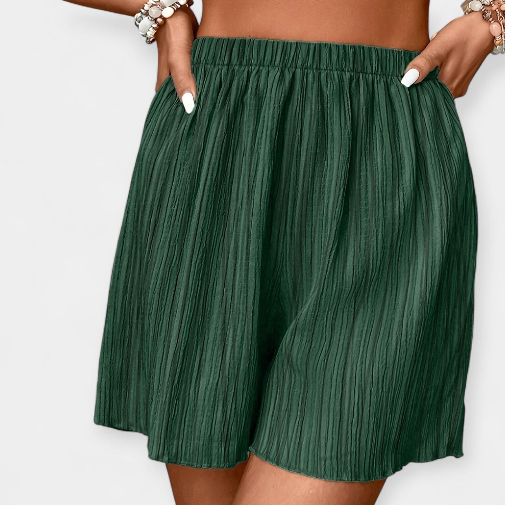 Pantalones Cortos Elegantes con Pliegues