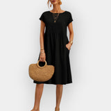 Vestido midi de líneas simples
