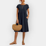 Vestido midi de líneas simples