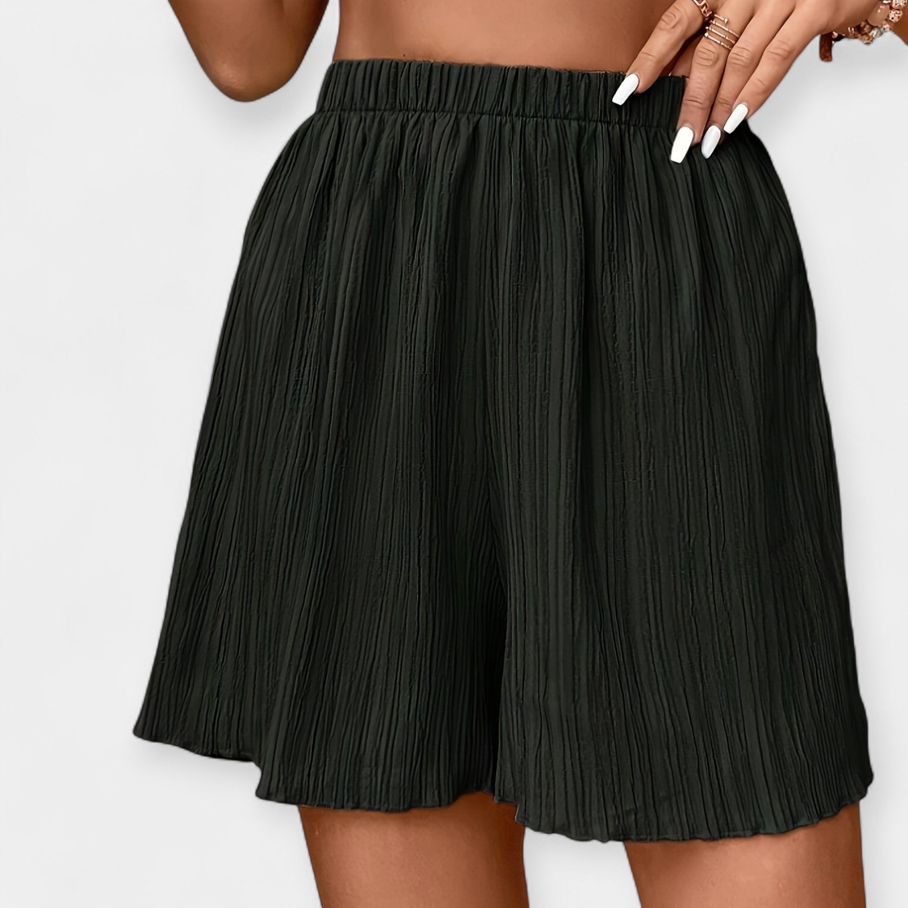Pantalones Cortos Elegantes con Pliegues