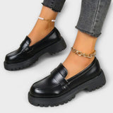 Mocasines femeninos con diseño ortopédico y tacones de satén