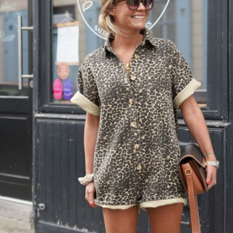 Nikki | Vestido Aleatorio con Acabado de Camiseta