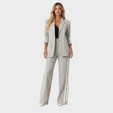 Ewa - Conjunto con blazer ajustado