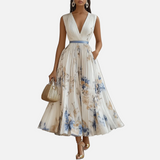Elegante Vestido Floral de Ceremonia en Azul y Blanco