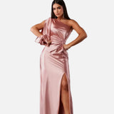 Elegante vestido maxi de invitada de boda formal