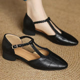Astrid - Zapatos Clásicos de Cuero con Tira T Trenzada