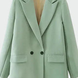 Saco oversized es una prenda moderna