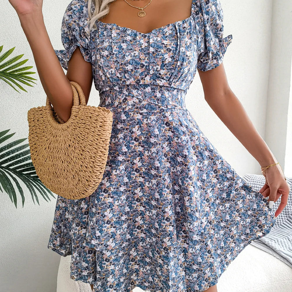 Vestido mini floral de manga corta para mujer con cintura con cordones y corte fluido