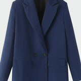 Saco oversized es una prenda moderna