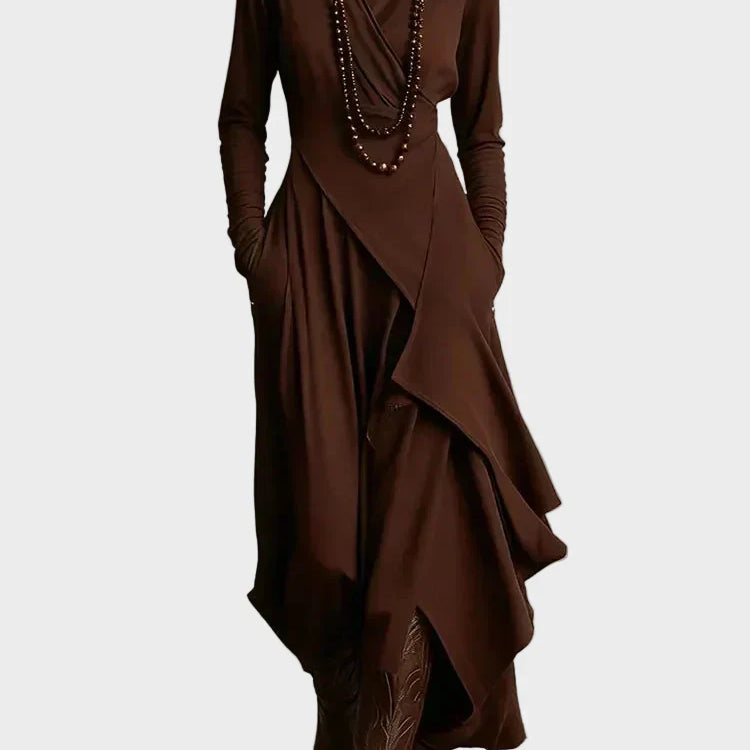 Teresa - Vestido maxi de punto asimétrico con cuello alto