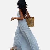 Vestido Maxi con Tirantes de Espagueti Plisados y Silueta Fluida