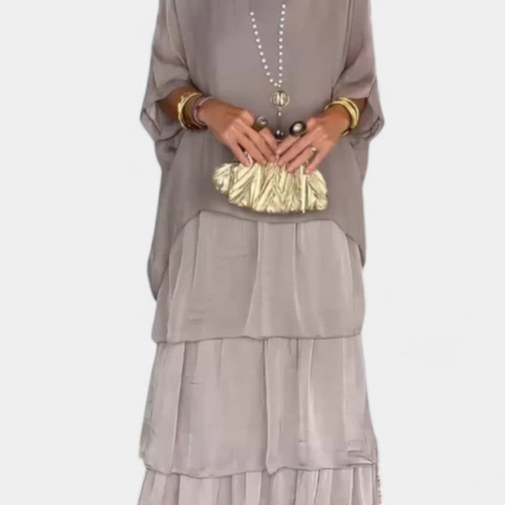 Vestido Maxi Caroline con Volantes y Mangas Murciélago