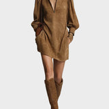 Vestido Mini con Cuello Alto