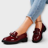 Mocasines Negros Lustrados para Mujer con Lazo