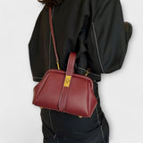 Lora. - Bolsa Retro