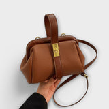 Lora. - Bolsa Retro