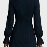 Jazmín – Vestido mini de ante azul con encaje