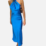 Vestido Maxi de Cuello Halter de Satén con Silueta Elegante