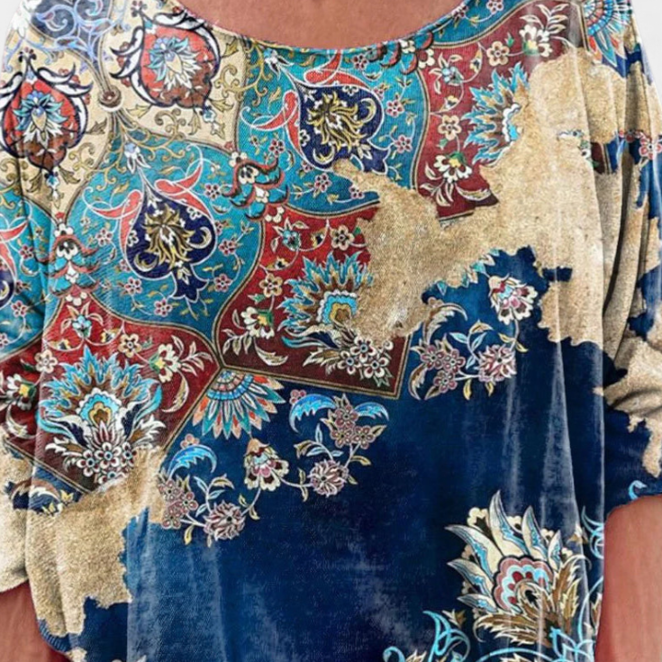 Blusa Oversized Omari con Estampado Bohemio Retro