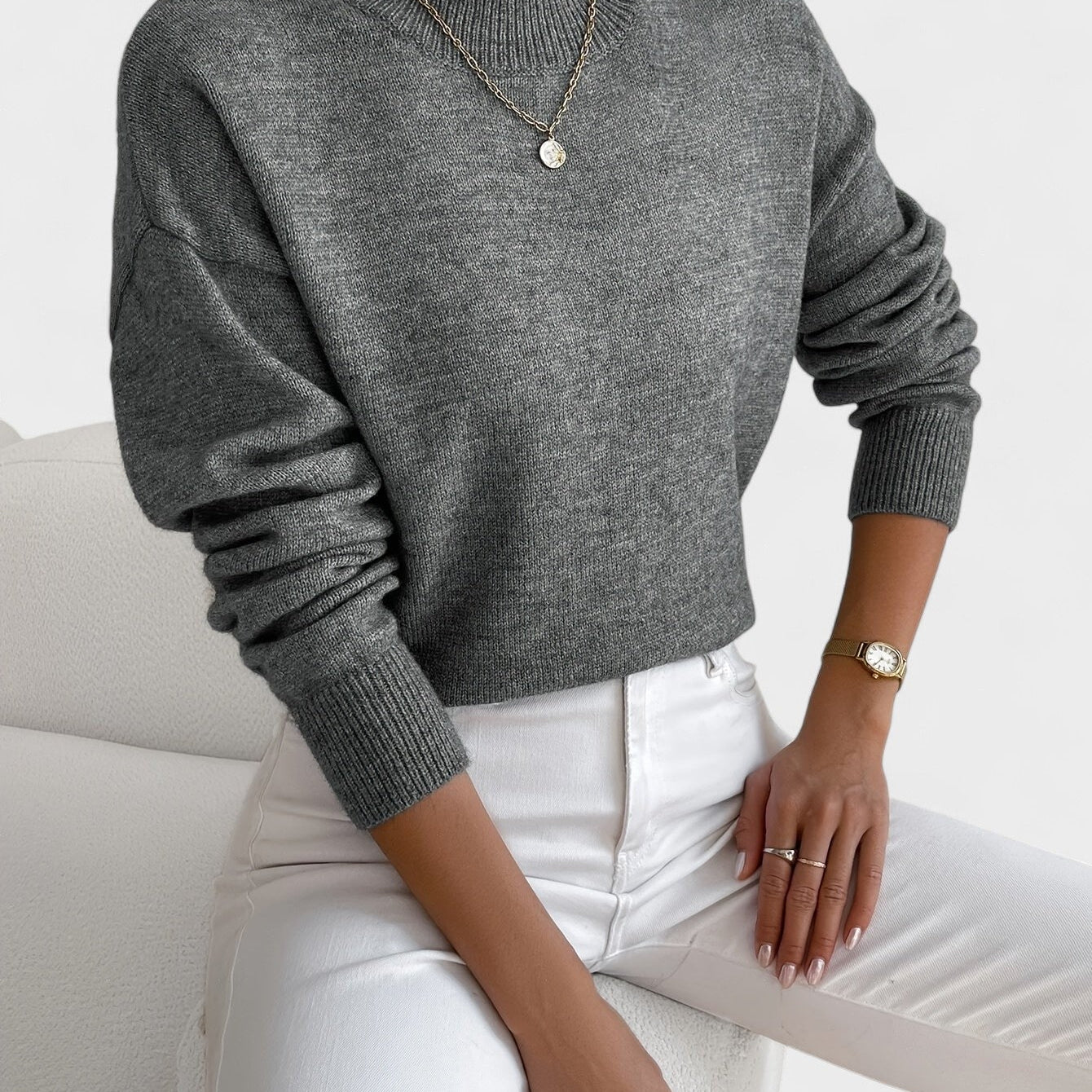 Petra™ | Jersey elegante de cuello alto